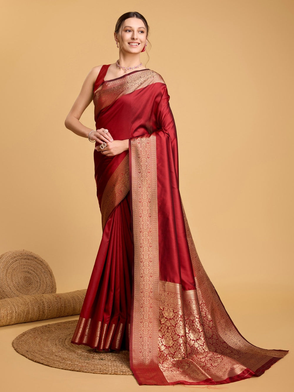 Soft kanchipuram silk saree with golden zari weaving work.