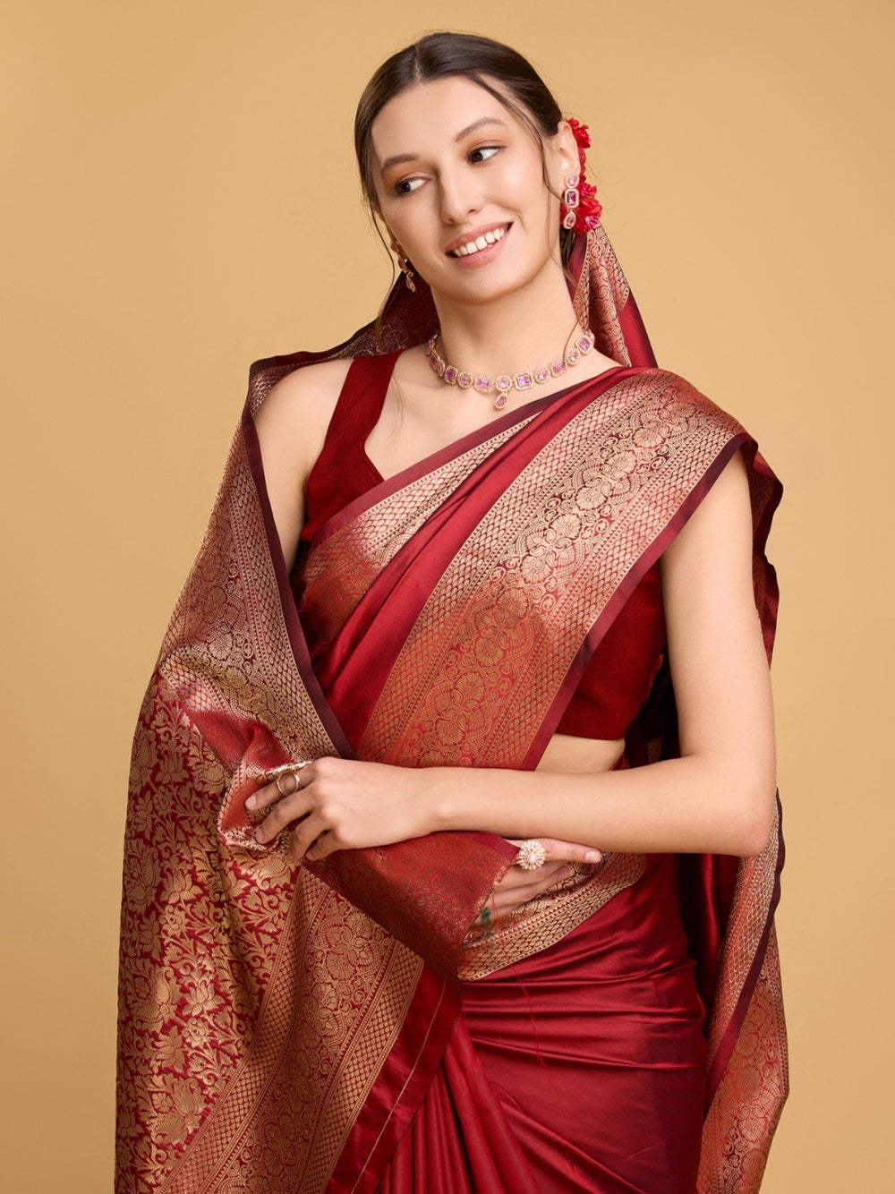 Soft kanchipuram silk saree with golden zari weaving work.